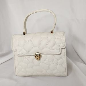 EUC CHARLES JOURDAN PARIS QUILTED LEATHER HAND BAG